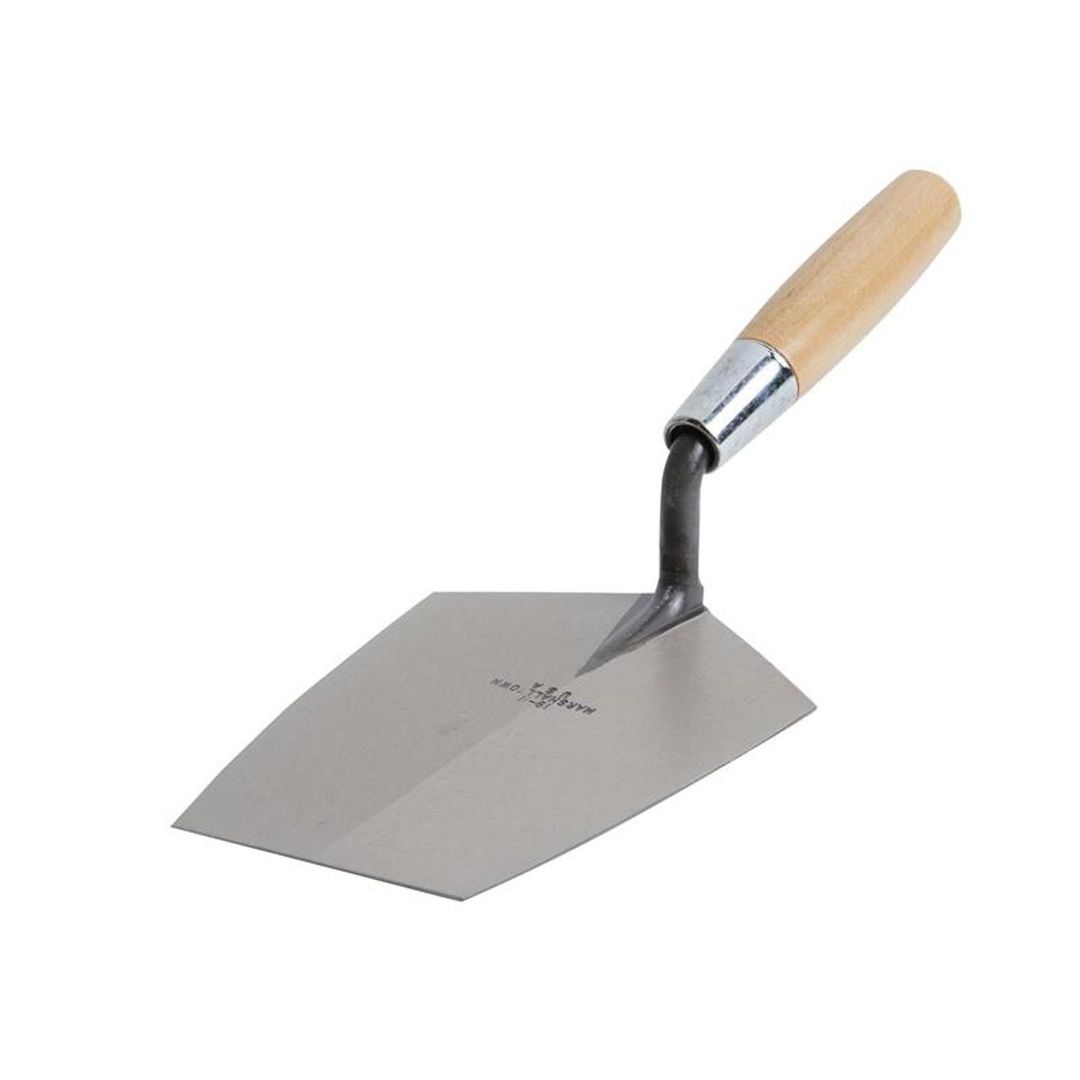 Marshalltown M1975 Bucket Trowel Wood Handle 7.1/2In - Image 1