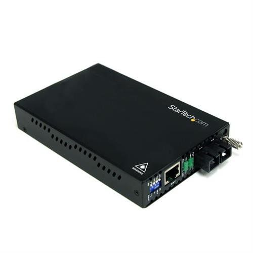 StarTech.com 10/100 Mbps Multi Mode Fiber Media Converter SC 2 km 200 Mbit/s IEEE 802.3 IEEE 802.3u Full Half 2000 m 1310 nm Multi-mode - Image 1