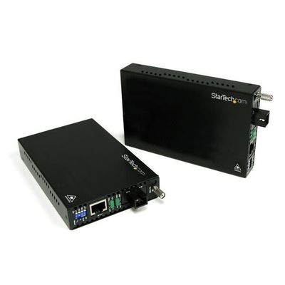 StarTech.com 10/100 Mbps Ethernet Single Mode WDM Fiber Media Converter Kit SC 20km - Thumbnail 2