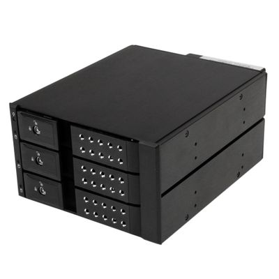 StarTech.com 3 Bay Aluminum Trayless Hot Swap Mobile Rack Backplane for 3.5in SAS II/SATA III - 6 Gbps HDD - Thumbnail 2