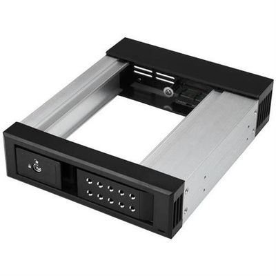 StarTech.com 5.25 to 3.5 Hard Drive Hot Swap Bay - For 3.5" SATA/SAS Drives - Trayless - Aluminum