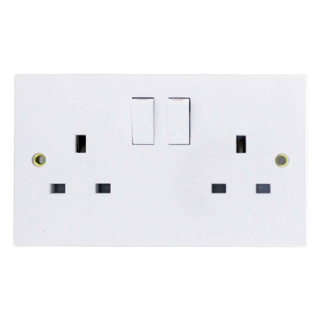 Opus 2-Gang 13 Amp Socket Double Pole White Switched - Image 1