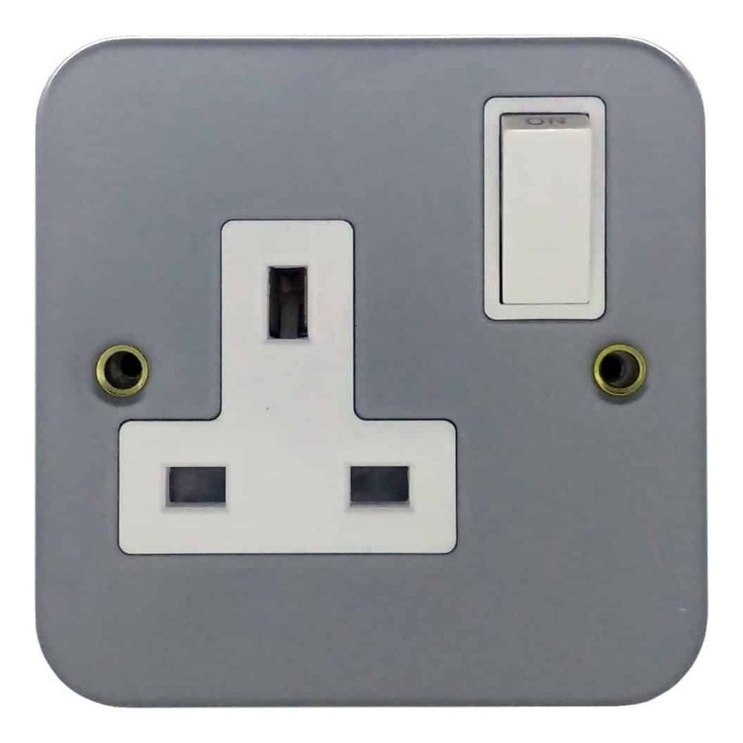 Opus 1-Gang 13 Amp Socket Switched in Metal - Image 1