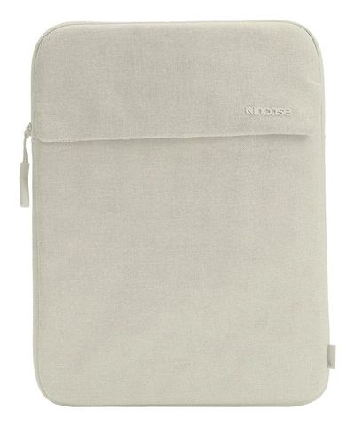 Incase Crosstown Sleeve with Woolenex for 16-inch Laptop