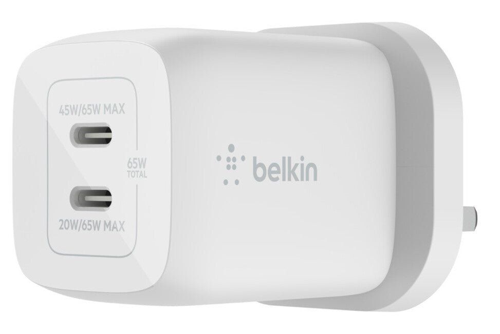 Belkin BOOST CHARGE PRO Universal White AC Fast charging Indoor - Image 1