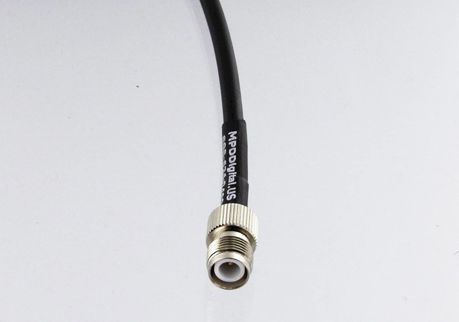 Cisco Aironet 20-Foot Low-Loss Cable Assembly, 1 RP-TNC Plug and 1 RP-TNC Jack, 90-Day Limited Hardware Warranty (AIR-CAB020LL-R) - Image 1