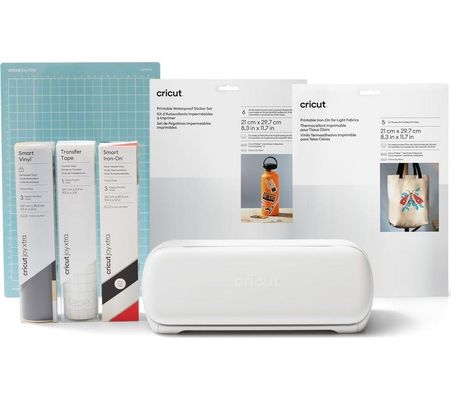 CRICUT Joy Xtra Digital Cutting Machine Starter Bundle - White