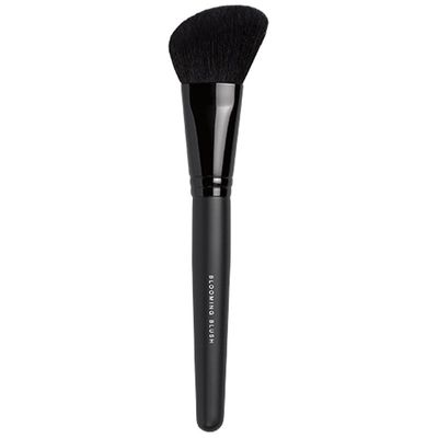 bareMinerals Blooming Blush Brush in None