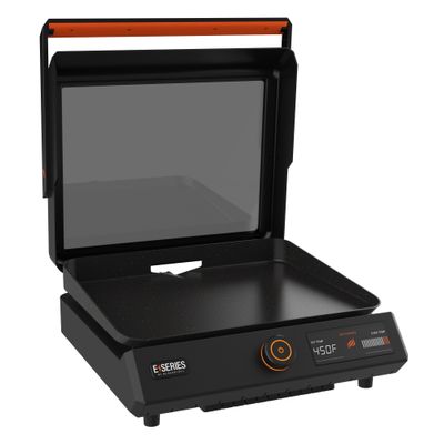 Blackstone E-Series 17 Tabletop Electric Griddle with Hood 257-8000 Black