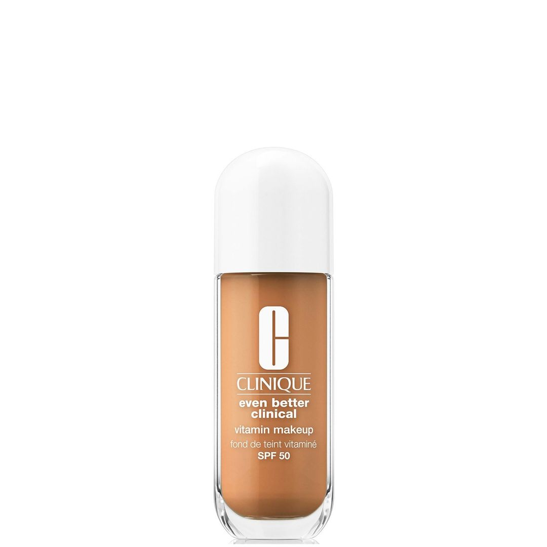 Clinique Even Better Clinical Vitamin Makeup SPF 50 30ml - 19 Medium Deep Warm 1 - Image 1