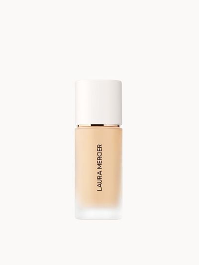 Real Flawless Weightless Perfecting Foundation 30ml (Various Shades) - 2W1 Macadamia