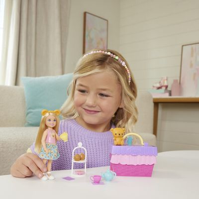 Barbie Chelsea Outdoor Tea Party Picnic - Pink - Thumbnail 2