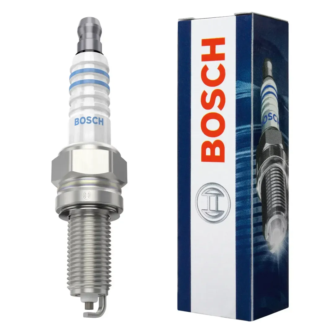 Bosch Nickel Spark Plug Ur6De | 0242 040 502 | Euro Car Parts - Image 1