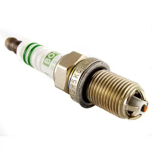 Bosch Nickel Spark Plug Fgr5Kqe0 | 0242 245 590 | Euro Car Parts - Image 1