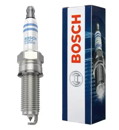 Bosch Platinum Spark Plug Yr7Mpp33 | 0242 135 509 | Euro Car Parts