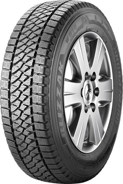 Bridgestone Blizzak W810 ( 205/75 R16C 110/108R 8PR )
