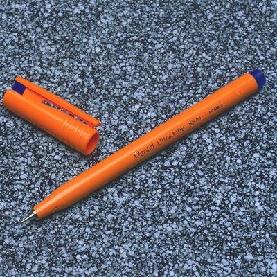 Pentel Ultra Fine fineliner Blue 12 pc(s)