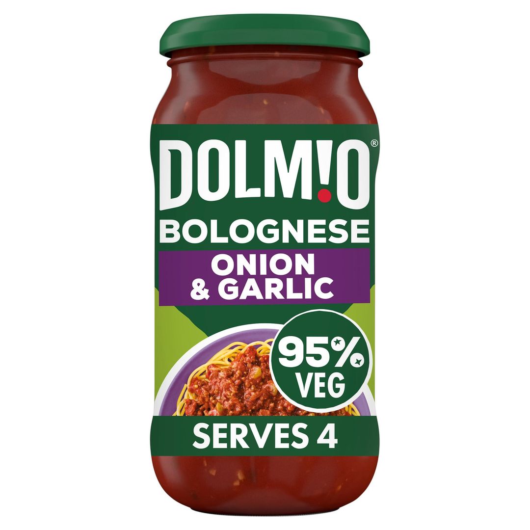 Dolmio Bolognese Onion and Garlic Pasta Sauce 450g - Image 1
