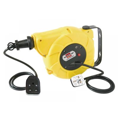 Brennenstuhl Brennenstuhl 230V 9 +2 Metre Automatic Cable Reel