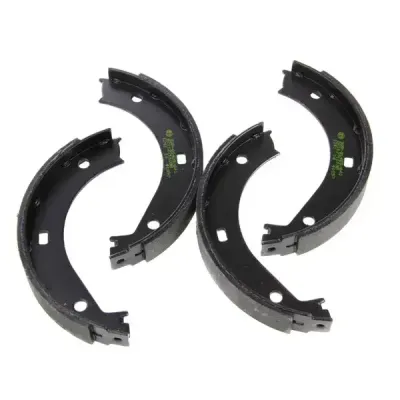 Pagid E28E34E32 O. e Hand Brake Shoes E38E31 E24 82-90 E23 81-86 | 04690 | Euro Car Parts
