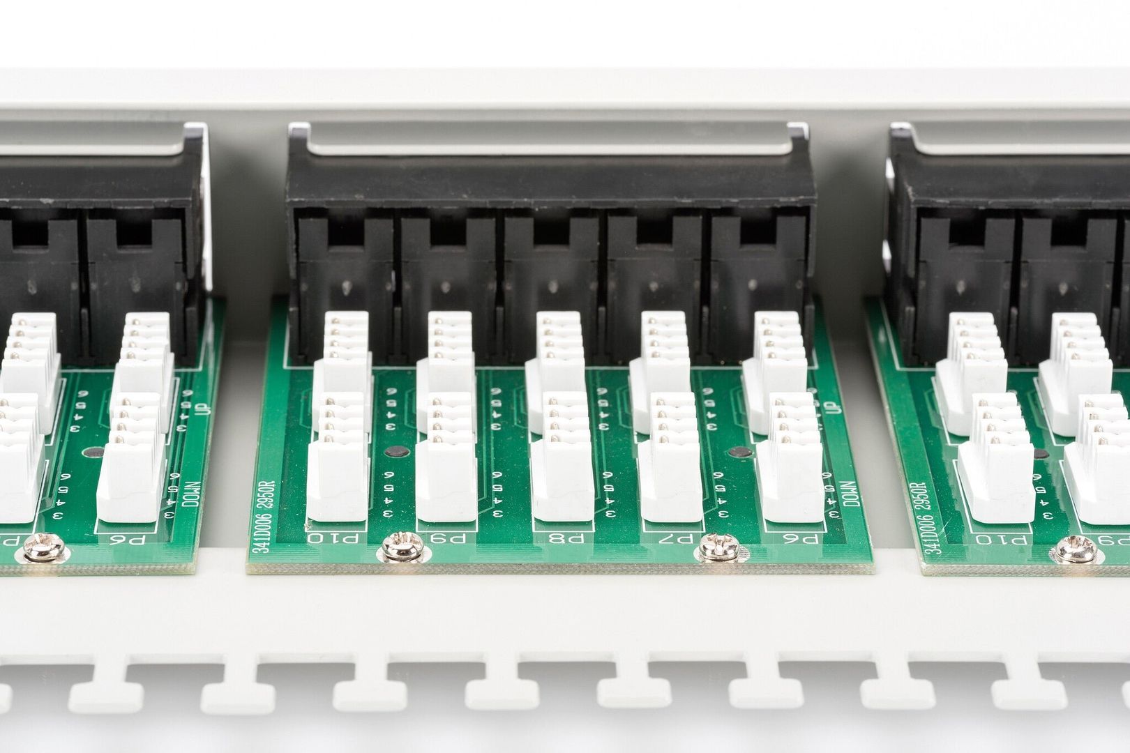 Digitus CAT 3 ISDN patch panel. unshielded. grey - Image 1