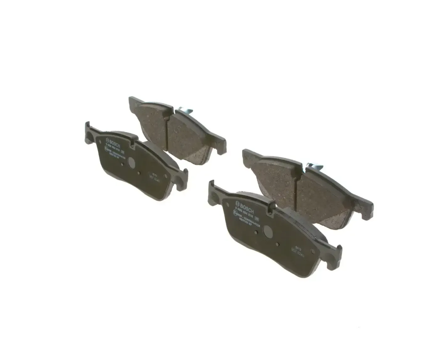 Bosch Front Brake Pads Discovery Sport (14-) 325Mm Disc **w/o Sens** | 0986 494 818 | Euro Car Parts - Image 1