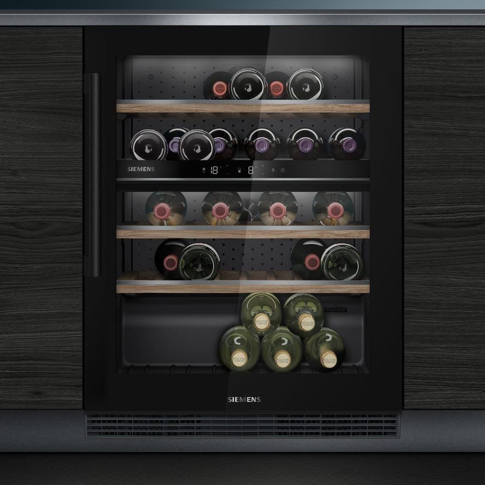 Siemens iQ500 44 Bottle Capacity Wine Cooler - Black - Image 1