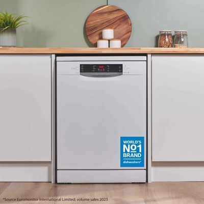 BOSCH Series 2 SMS26AW08G Full-size Dishwasher - White, White