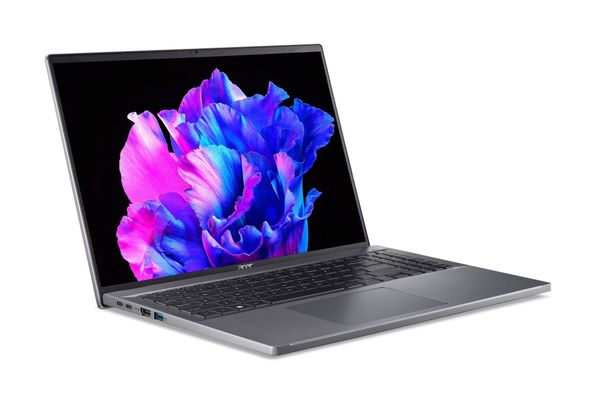 Acer Swift Go 16, SFG16-71, Ultra-thin Laptop, 16" OLED, Intel Core i5, 16GB RAM, 512GB SSD, Intel Iris Xe Graphics - Thumbnail 2