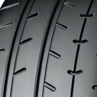 Yokohama Advan A052 ( 195/50 R15 86V XL )