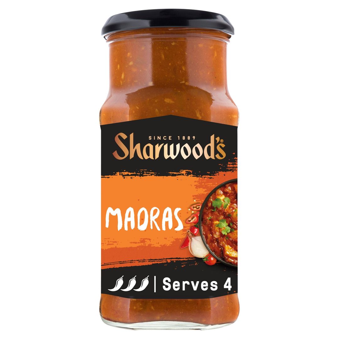 Sharwood's Madras Cooking Sauce 420g - Image 1