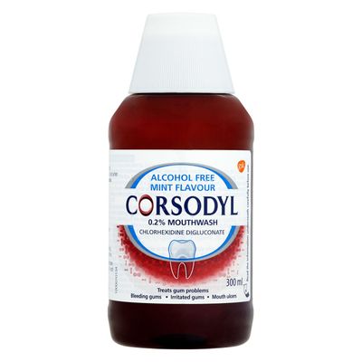 Corsodyl Alcohol Free Antiseptic Mint Mouthwash 300ml - Thumbnail 2