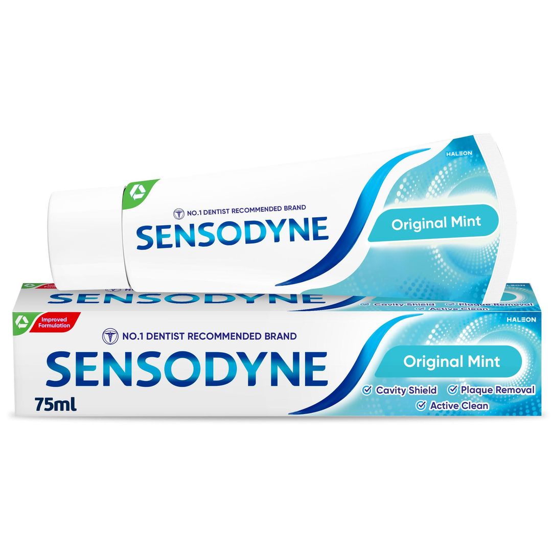 Sensodyne Daily Care Original Mint Toothpaste, 75ml - Image 1