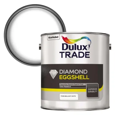 Dulux Trade Diamond Eggshell Paint 2.5L Pure Brilliant White - Thumbnail 2