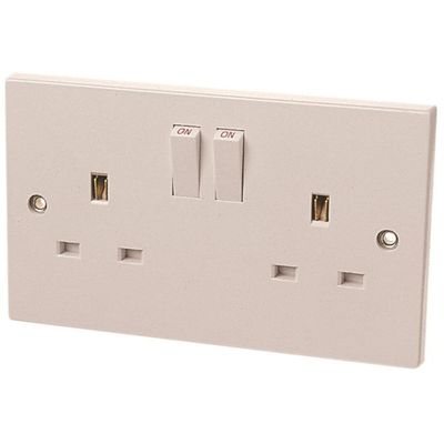Dencon 4409NB Switched Socket 2-Gang 13A - Thumbnail 2