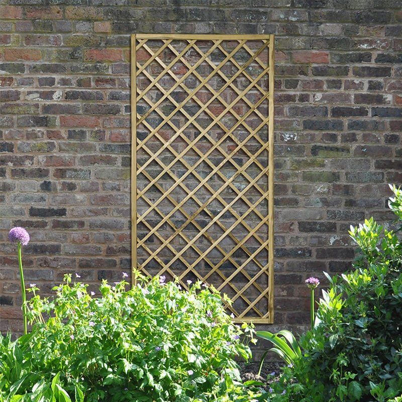 Forest 6' x 3' Hidcote Decorative Diamond Wooden Lattice Trellis (1.8m x 0.9m) - Image 1