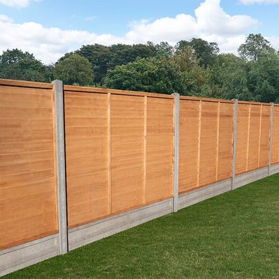Forest 6' x 5' Larchlap Heritage Fence Panel (1.83m x 1.50m)