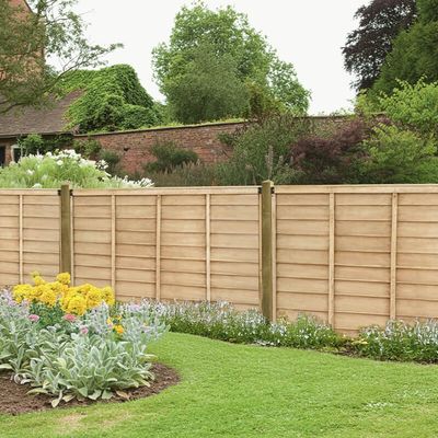 Forest 6' x 3' Larchlap Signature Fence Panel (1.83m x 0.90m)