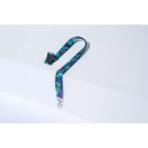 Avery Recycled Jungle Pre-Printed Lanyard with 2cm Wide Carabiner (Pack 1) - R4828JU-1 - Image 1
