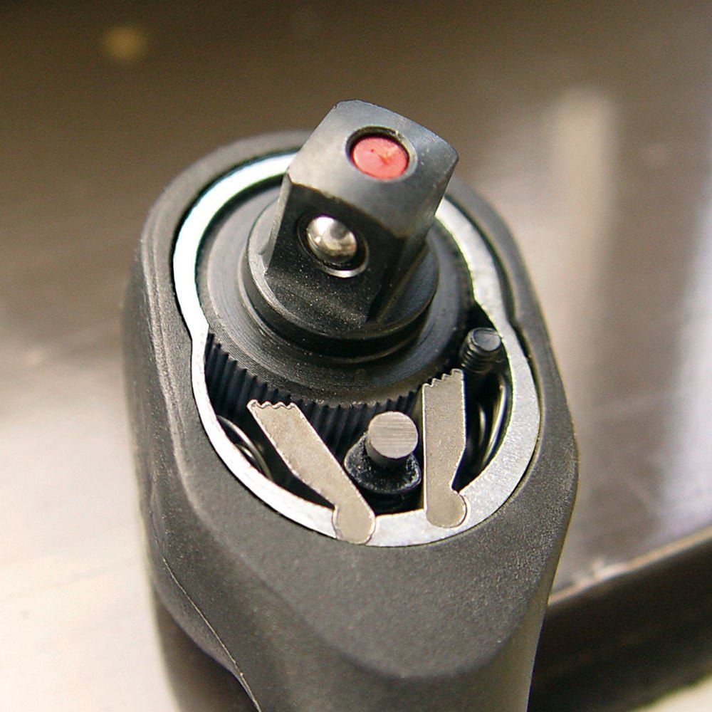 Clarke 1700797 Pro391 1/4in Professional Ratchet - Image 1