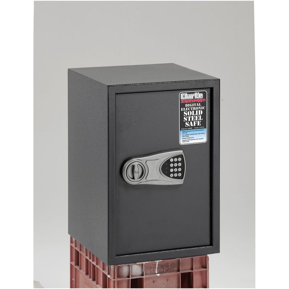 Clarke Clarke CS800D 56.2 Litre Digital Electronic Safe - Image 1