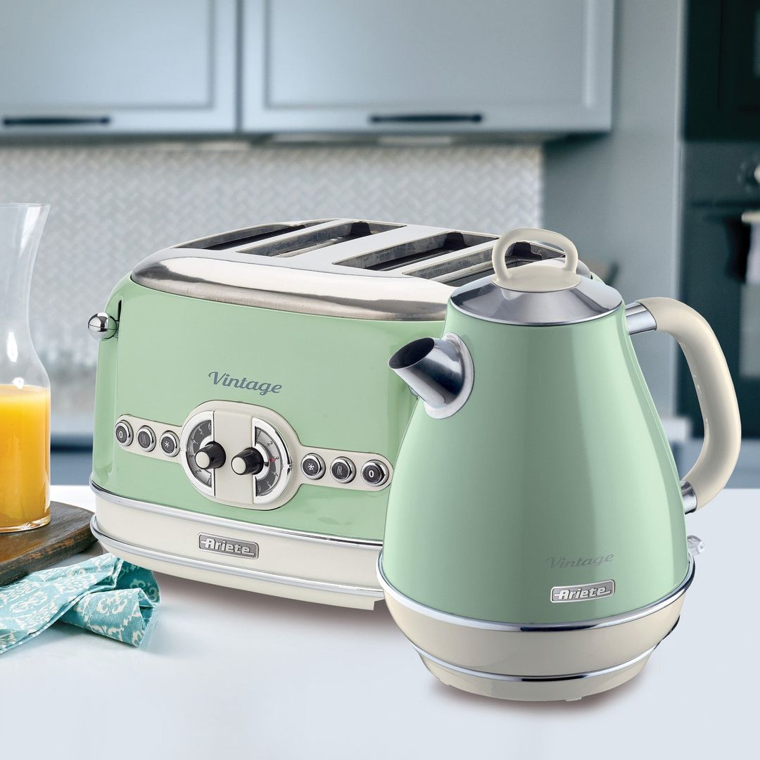 ARIETE Vintage ARPK20 4-Slice Toaster & Jug Kettle Bundle - Green, Green - Image 1