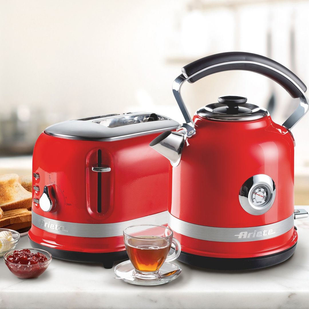 ARIETE Moderna ARPK30 2-Slice Toaster & Traditional Kettle Bundle - Red, Red - Image 1