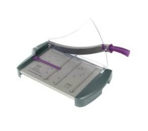 Avery Precision Guillotine. A3 - Image 1