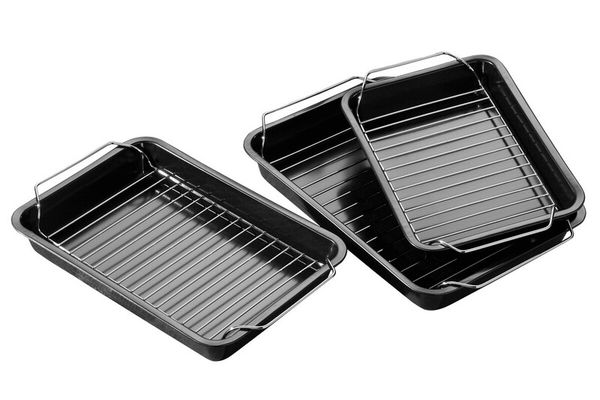 Mari Set Of Three Roasting Trays With Wire Racks - Black