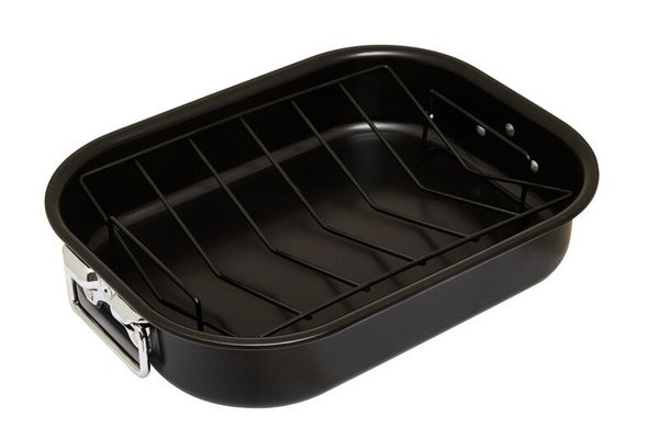 From Scratch Large Black Roasting Tin With Rack - Black