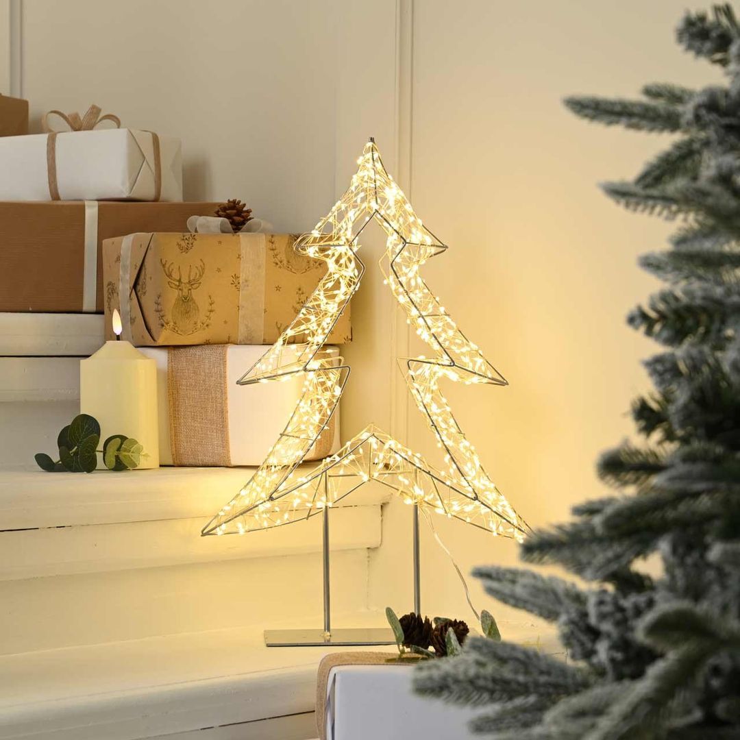 Festive 45cm Dewdrop Tree On Stand Christmas Decoration 140 Warm White LEDs - Image 1