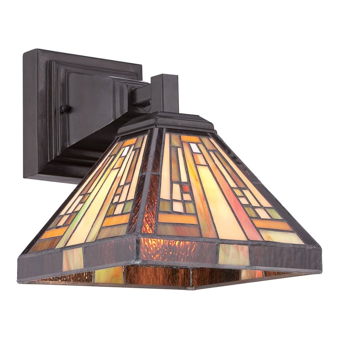 QUOIZEL Stephen wall light in a Tiffany style - Image 1