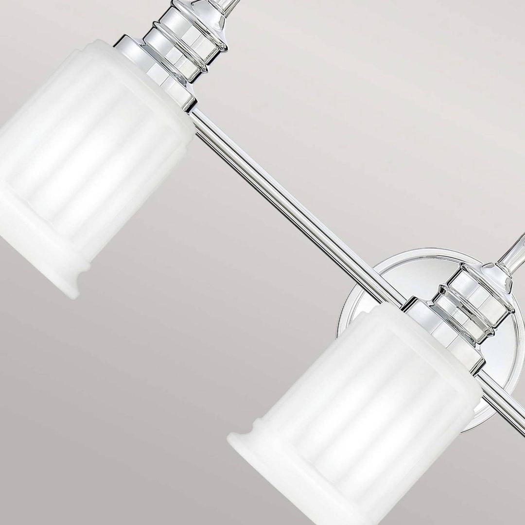 QUOIZEL Swell wall light, chrome-coloured, 3-bulb, glass, IP44, G9 - Image 1