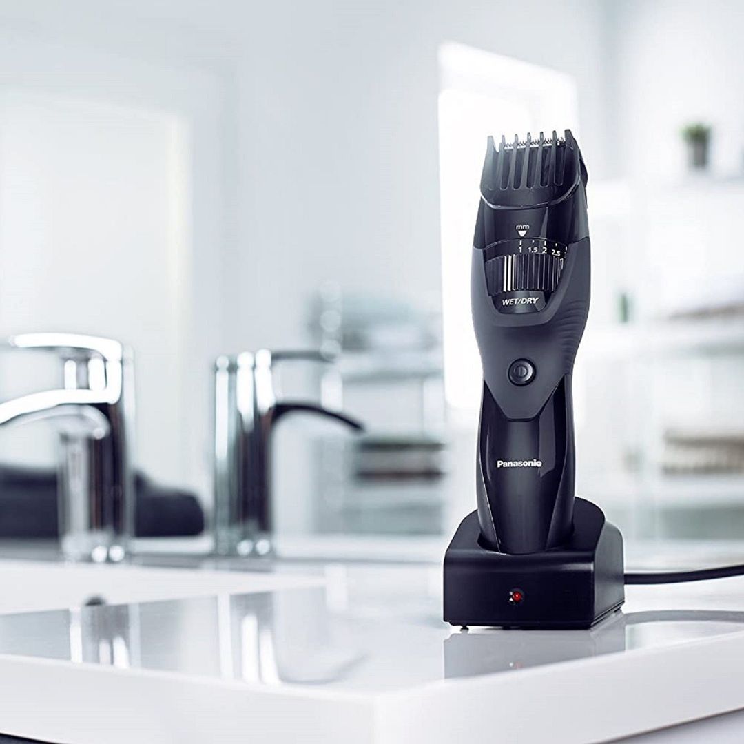 Panasonic ER GB42 Wet and Dry Beard Trimmer - Black - Image 1